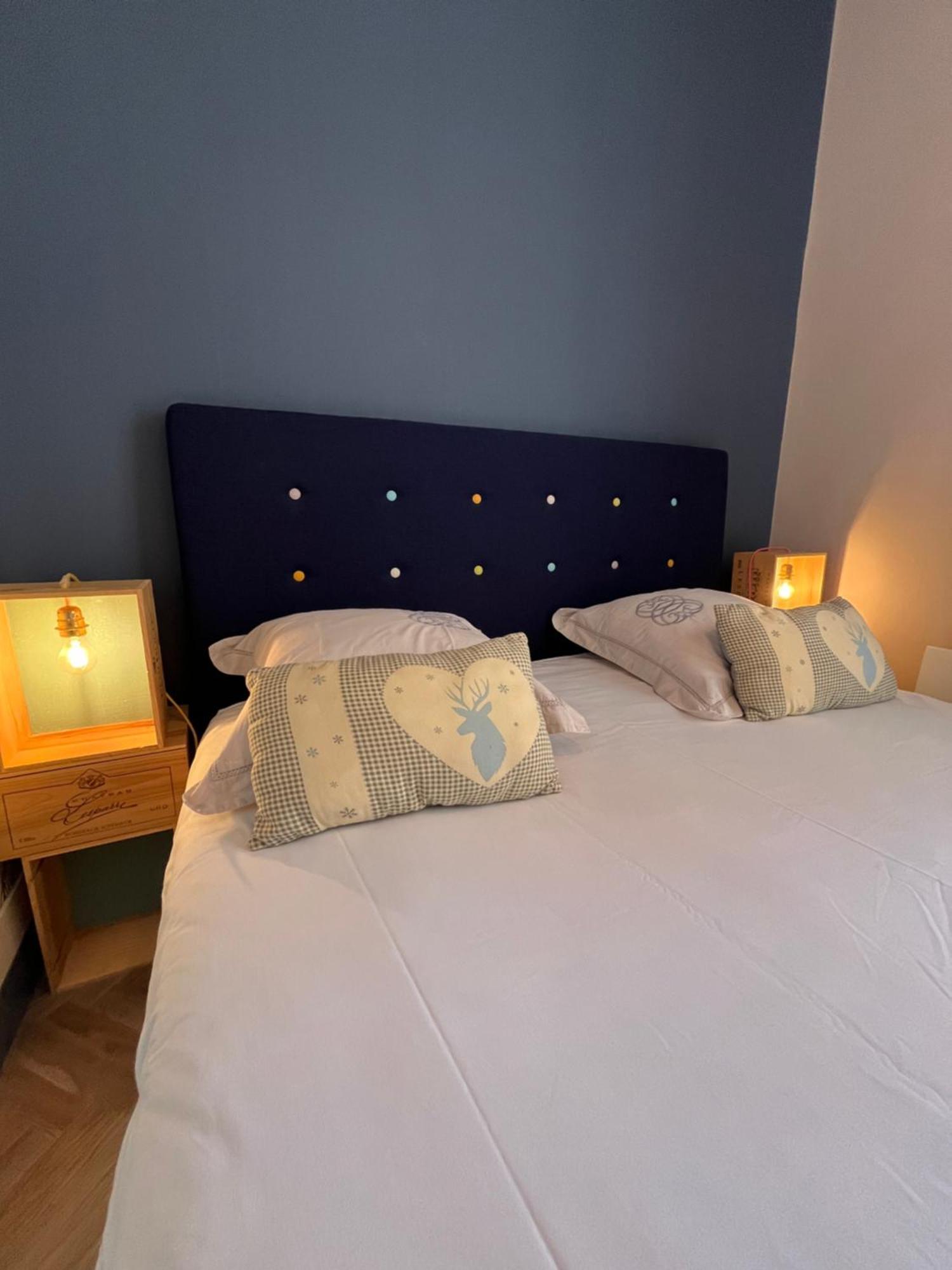 Cote Chateau - Grand Appartement Au Coeur De בלואה מראה חיצוני תמונה