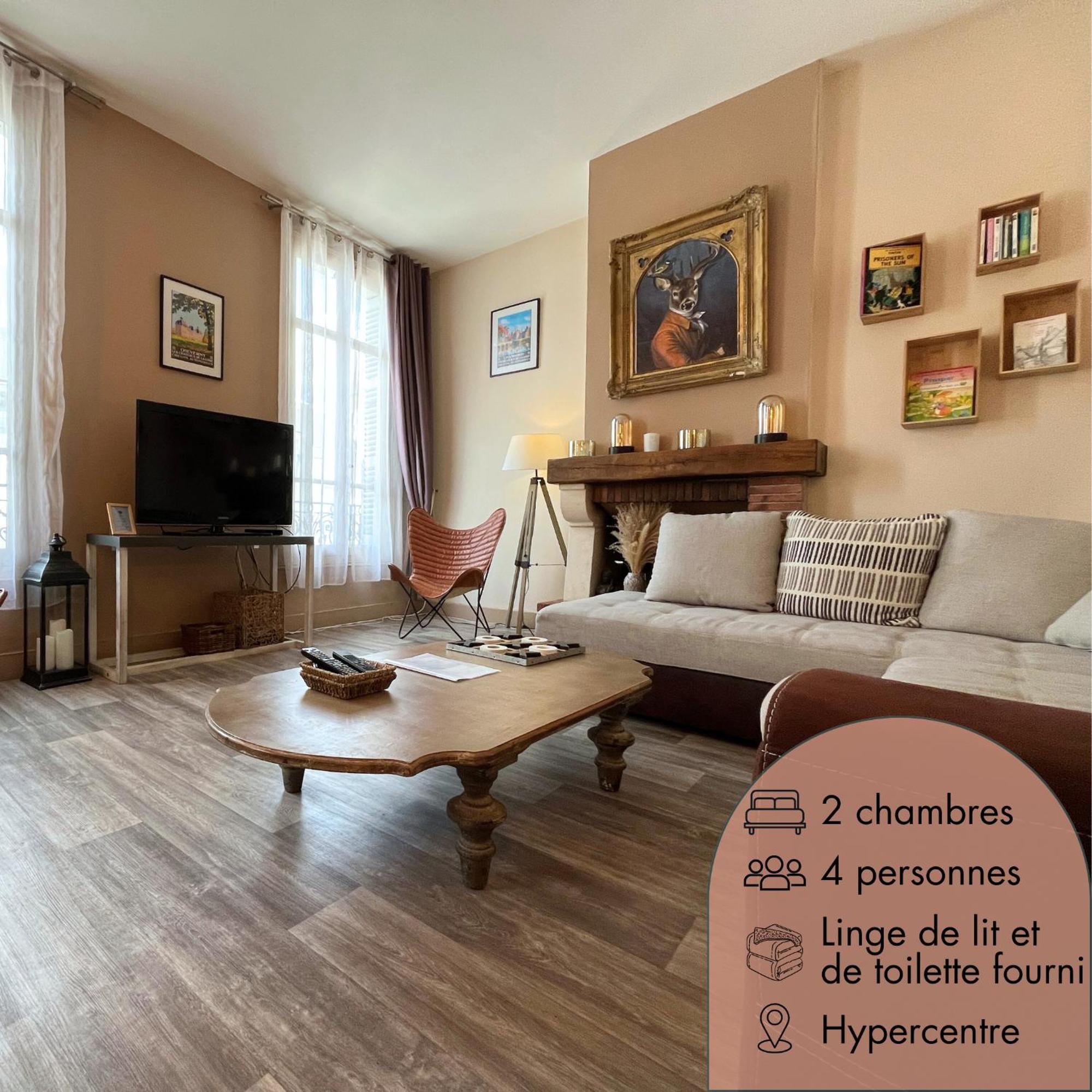 Cote Chateau - Grand Appartement Au Coeur De בלואה מראה חיצוני תמונה