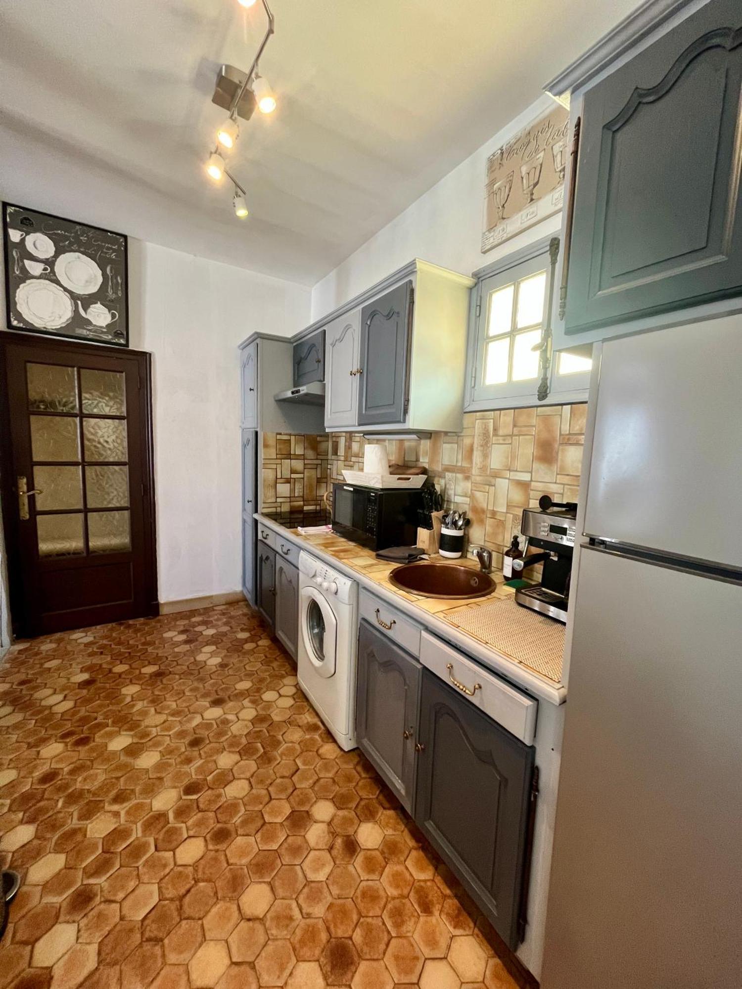 Cote Chateau - Grand Appartement Au Coeur De בלואה מראה חיצוני תמונה